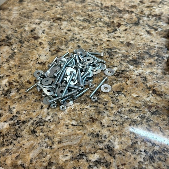 Kitchen Cabinet gold handles 4 1/2” (25) - Picture 2 of 6